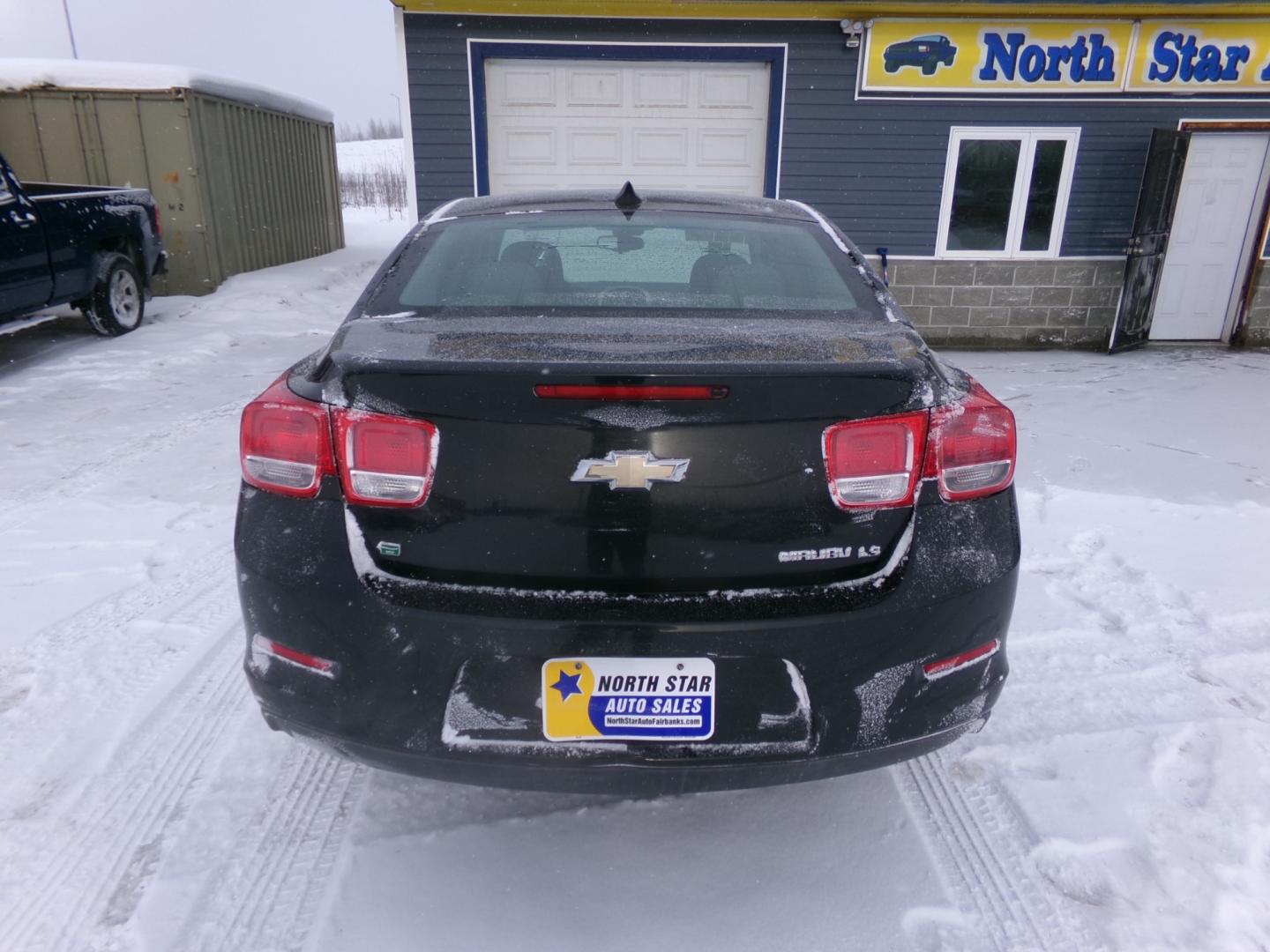 2015 Black Chevrolet Impala 2LZ (2G1165S39F9) with an 3.6L V6 DOHC 24VV FFV engine, 6-Speed Automatic transmission, located at 2630 Philips Field Rd., Fairbanks, AK, 99709, (907) 458-0593, 64.848068, -147.780609 - Photo#3